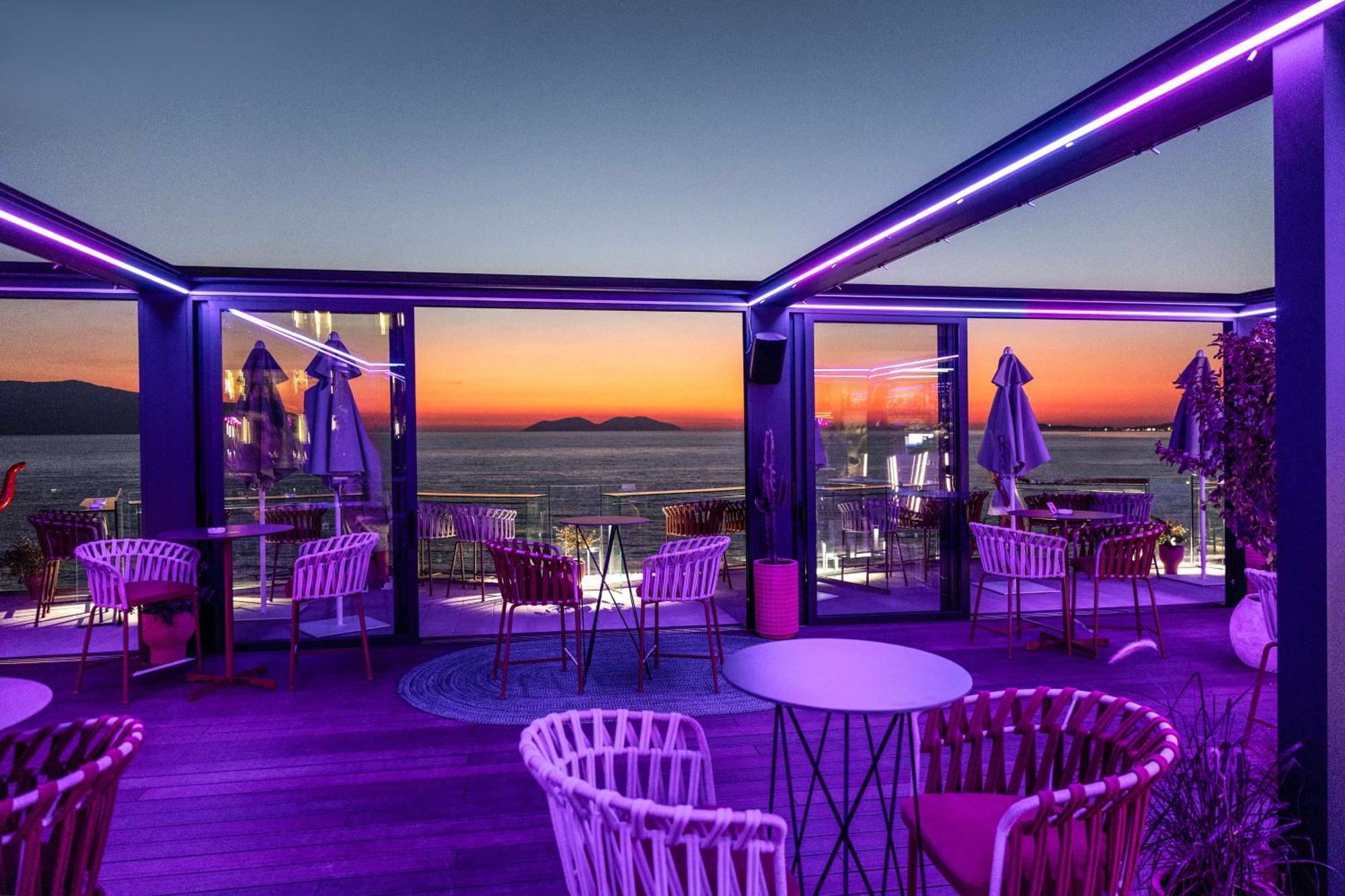 Hotel Vlora Priam, Affiliated By Melia エクステリア 写真